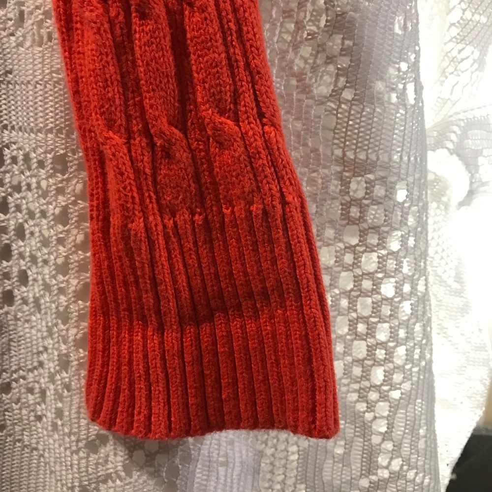 Liz Claiborne sweater - size Small (petite) - Picture 7 of 12